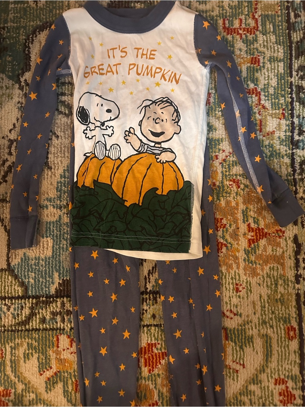 Hannah Anderson 'It's The Great Pumpkin' Kids Pajama Set - White & Blue